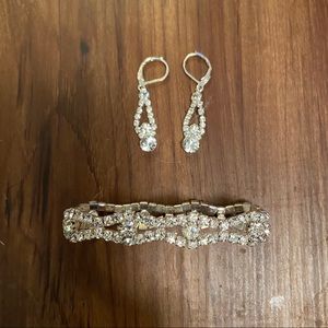 Crystal earring and bracelet set